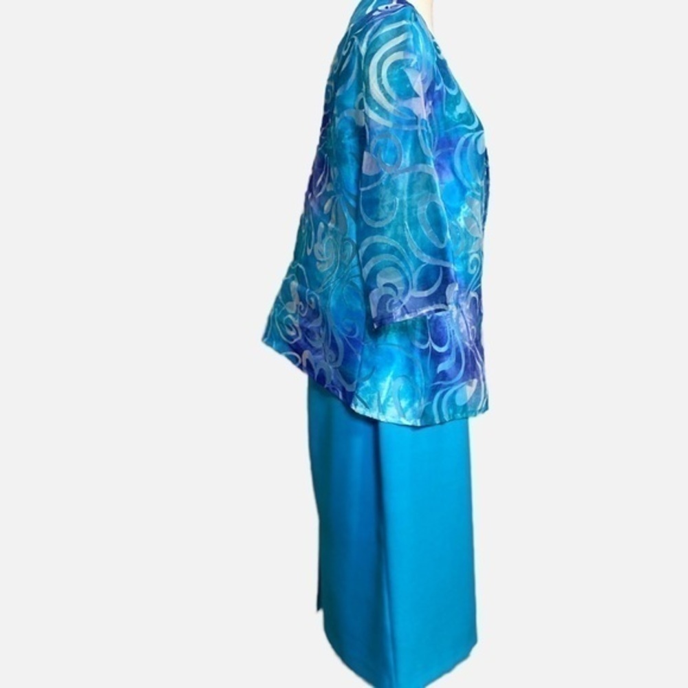 K Studio Collection Vintage 3 Piece Blue tank top w/ skirt and vibrant sheer top - Picture 3 of 17